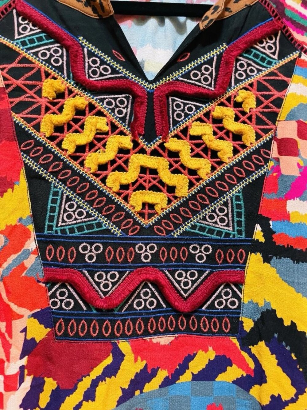 JOHN MARK Multicolor Geometric Floral Embroidered 3/4 Length Sleeve Shirt Sz S - Picture 5 of 8